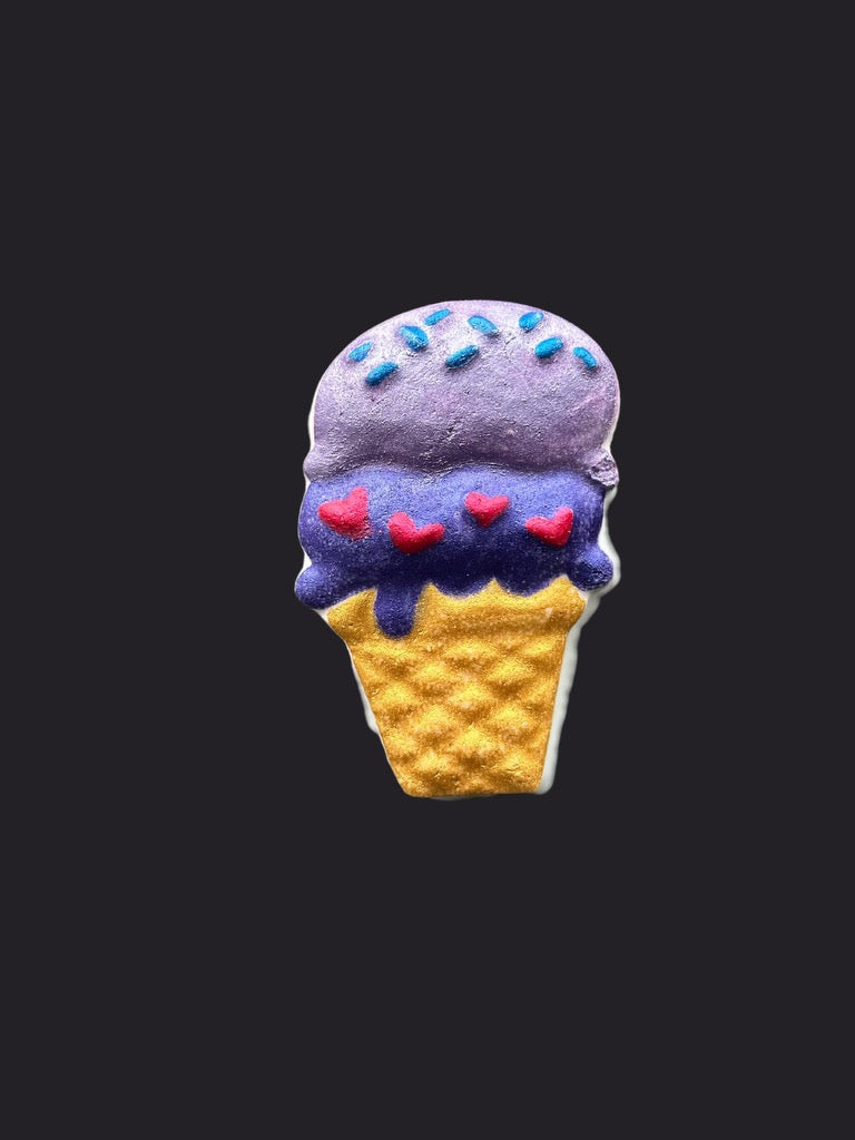 Double Scoop Ice-cream Cone Plastic Hand Mold