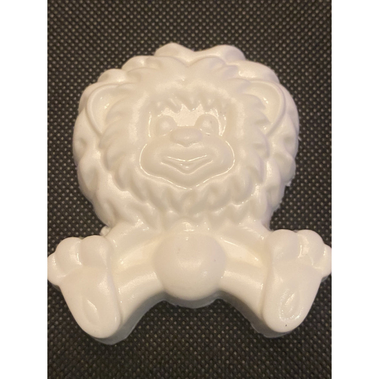 Cartoon Lion Plastic Hand Mold