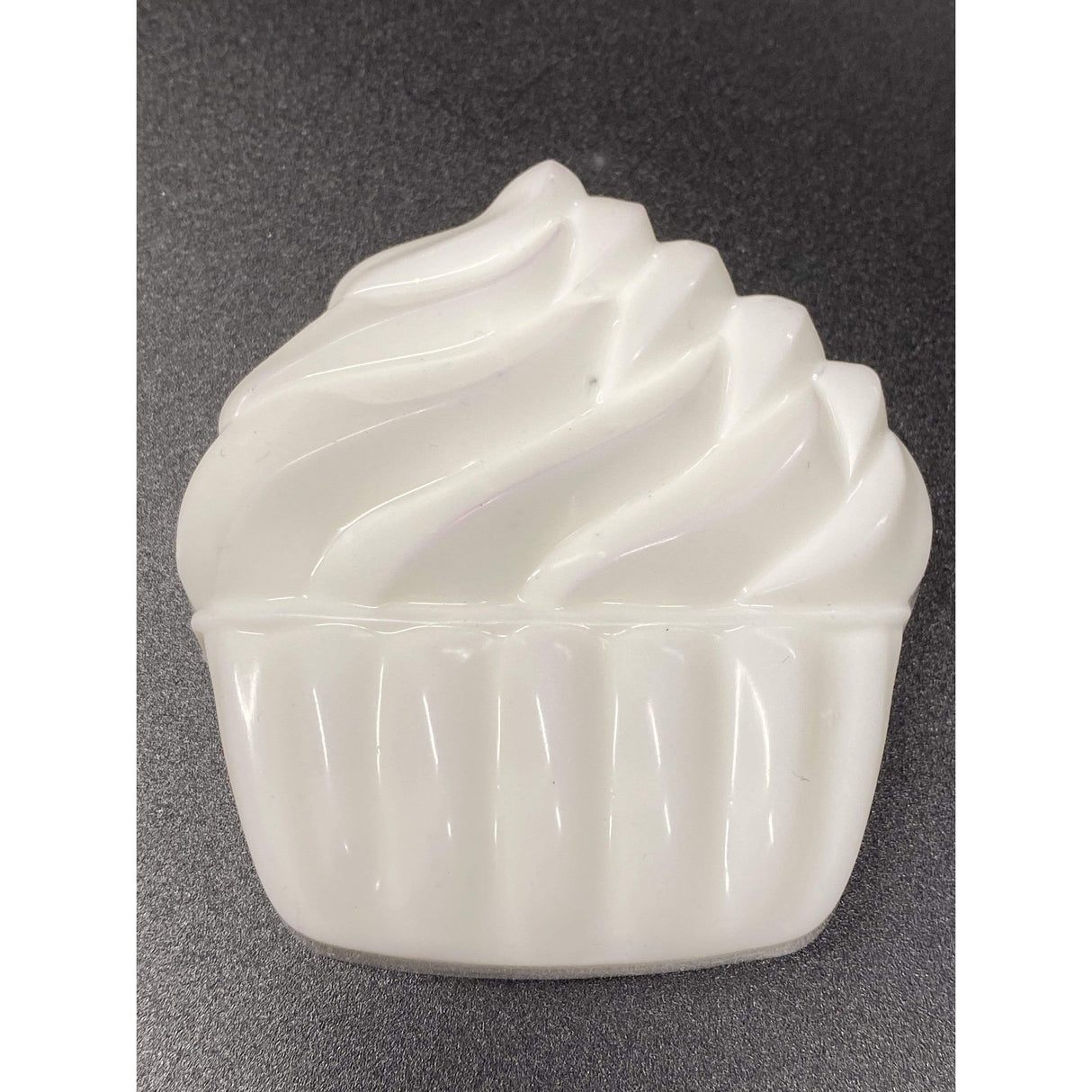 Cupcake #2 Plastic Hand Mold