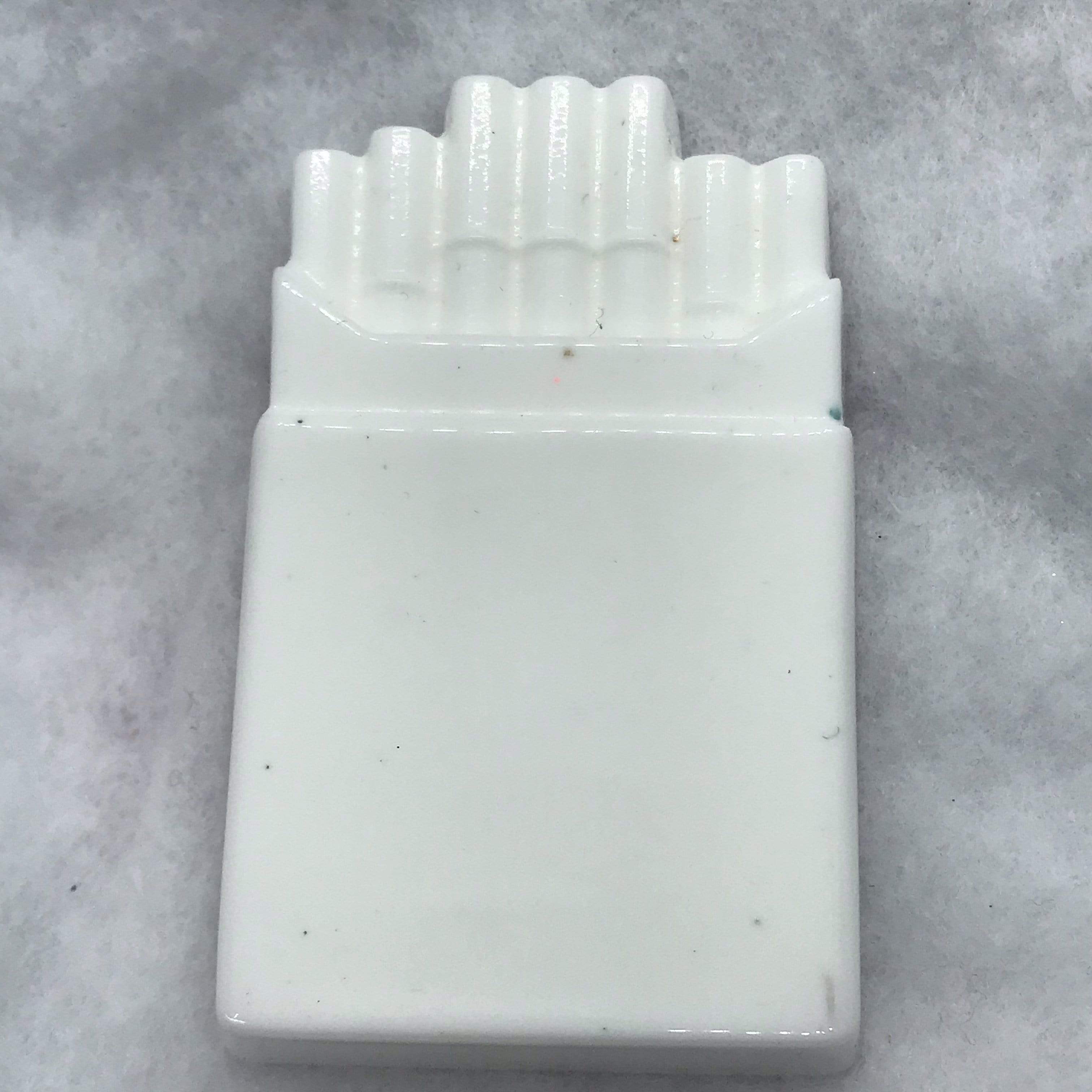 chevy silverado cigarette lighter Is it normal for these cigarette lighters to always be on even if the truck is off ? : r/Silverado
