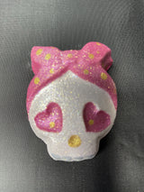 Pin Up Skull Plastic Hand Mold